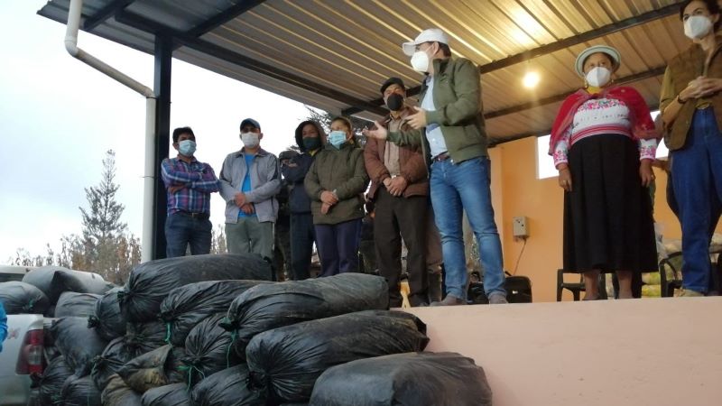 MAG coordina entrega de banano y ensilaje a productores de Chillanes, en Bolívar