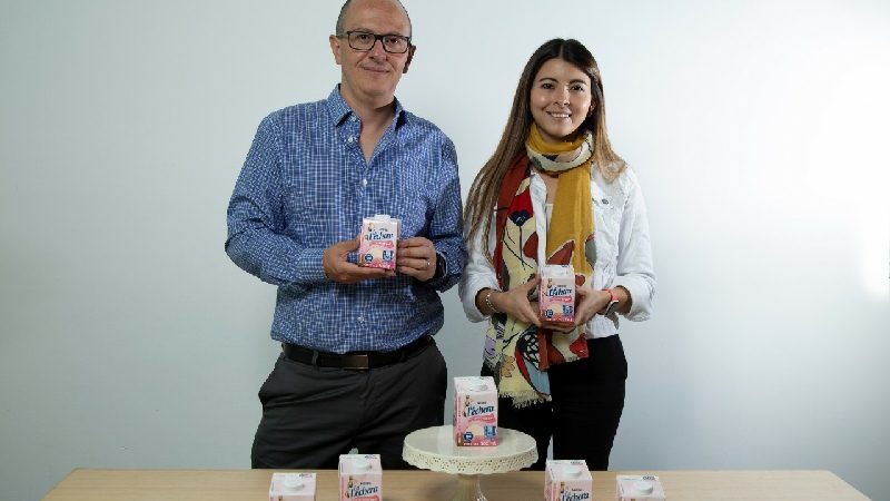 La Lechera® presenta su nueva base para helados