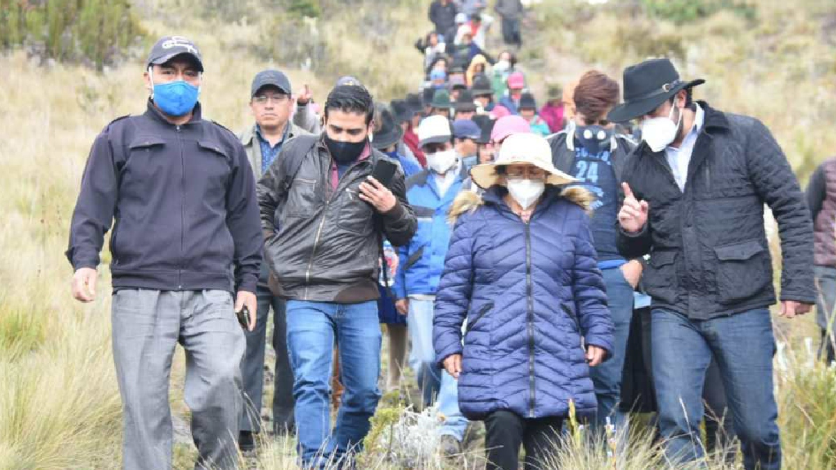 Prefectura del Azuay planifica actividades desde el territorio