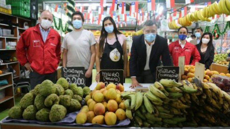 Convenio histórico de colaboración para la tecnificación del riego en la agricultura en Chile