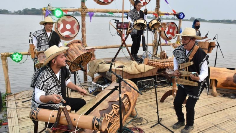 Samborondón bailó al ritmo de los Tambores Bicentenarios