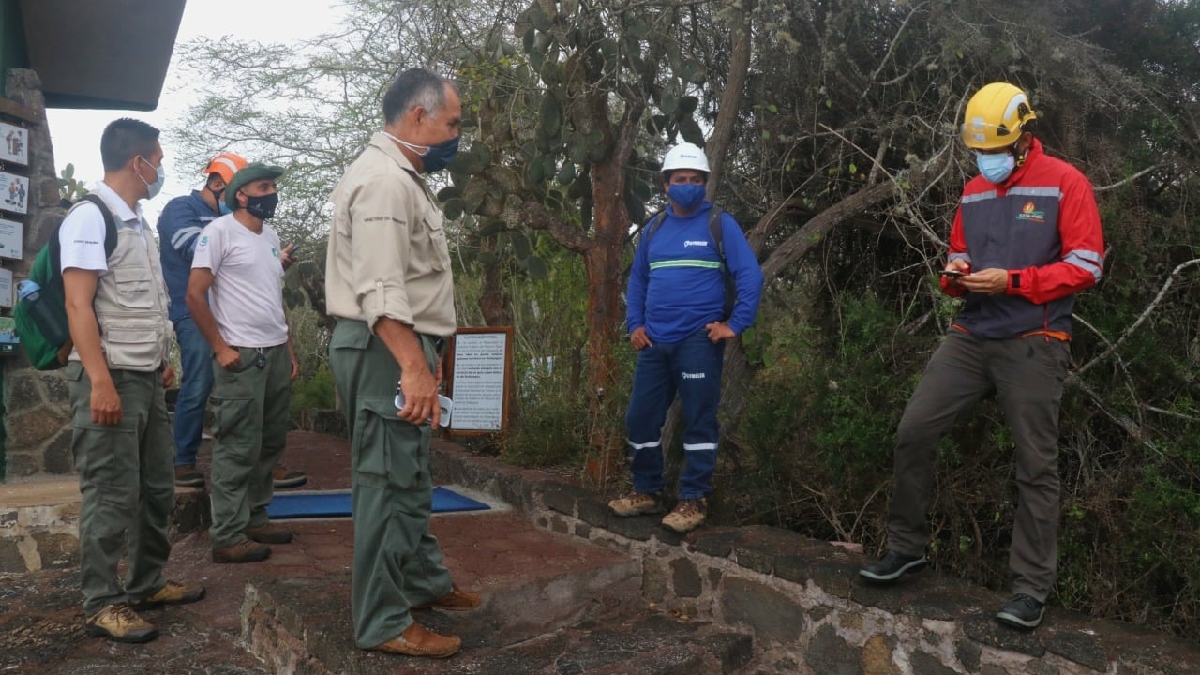 Guardaparques inspeccionaron área prevista para trabajos de mantenimiento en proyecto eléctrico