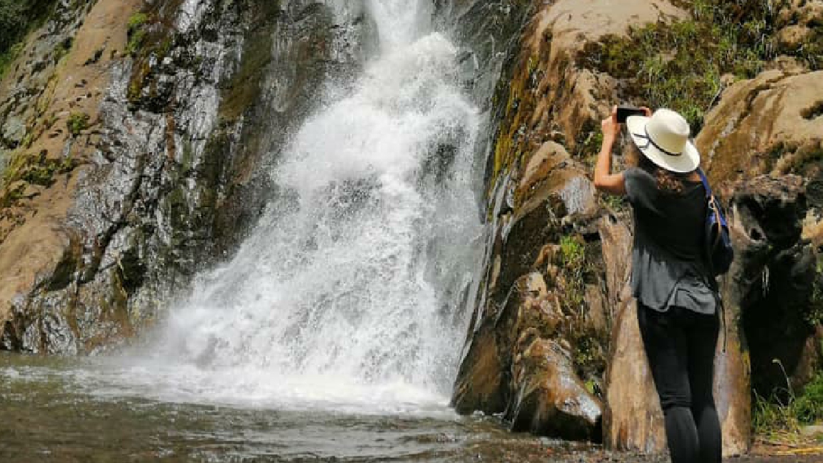 Periodistas de Bleu & Blanc realizan su último recorrido turístico en la provincia