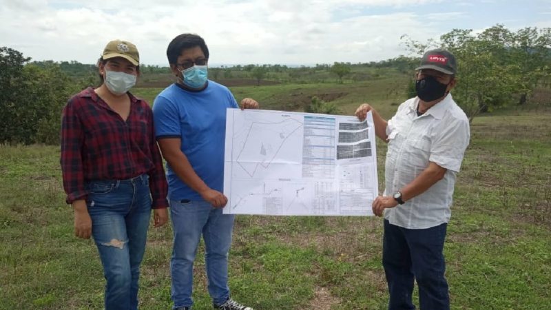 Técnicos del MAG entregaron diseños de riego parcelario en la provincia del Guayas