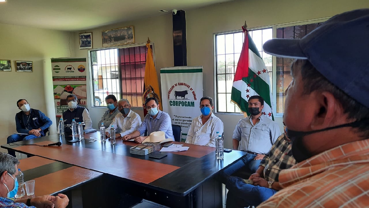 Ganaderos de Manabí conocen el Plan Nacional Agropecuario y los beneficios de los paquetes tecnológicos pecuarios