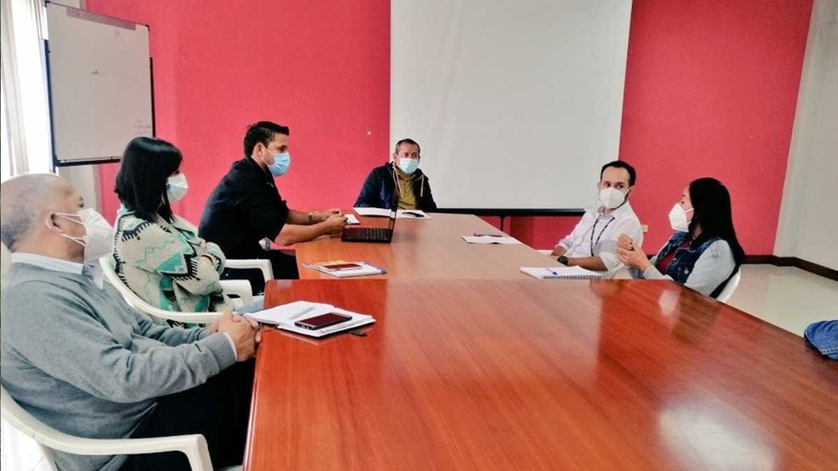 En Loja, articulan servicio de diseño de riego tecnificado gratuito para el sector agrícola