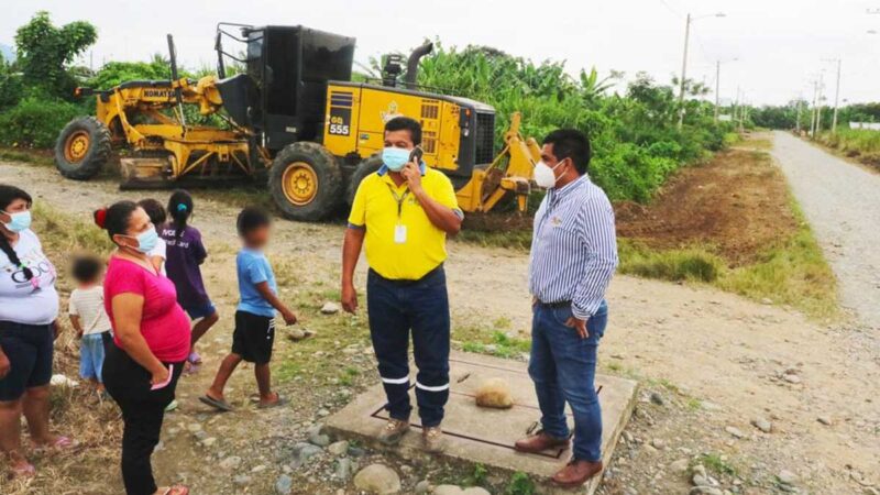 FAMILIAS DE ‘LA VIOLETA’ RECIBEN OBRA MUNICIPAL