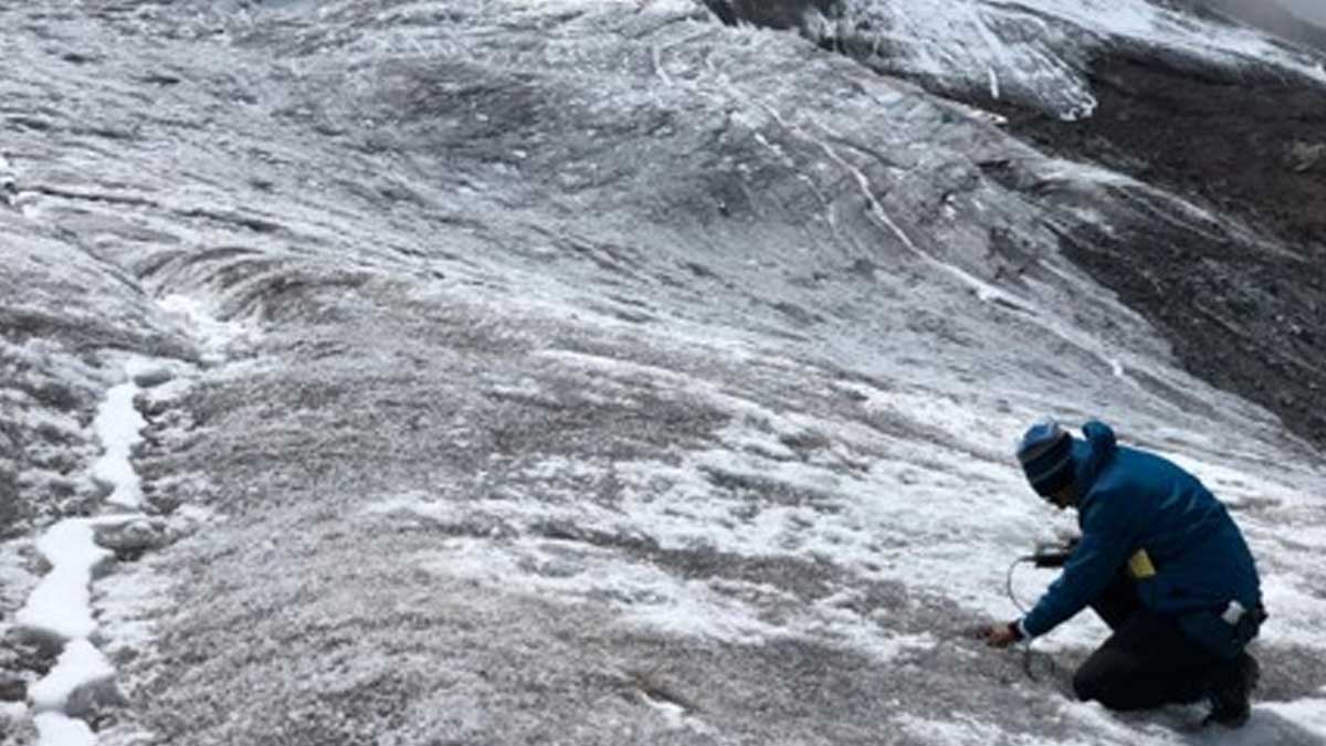 LA RADIACIÓN Y OTROS AGENTES CONTAMINANTES PODRÍAN ACABAR CON LOS GLACIARES DEL PAÍS