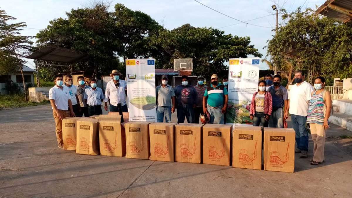 ASOCIACIONES SE BENEFICIAN CON BOMBAS NEBULIZADORAS