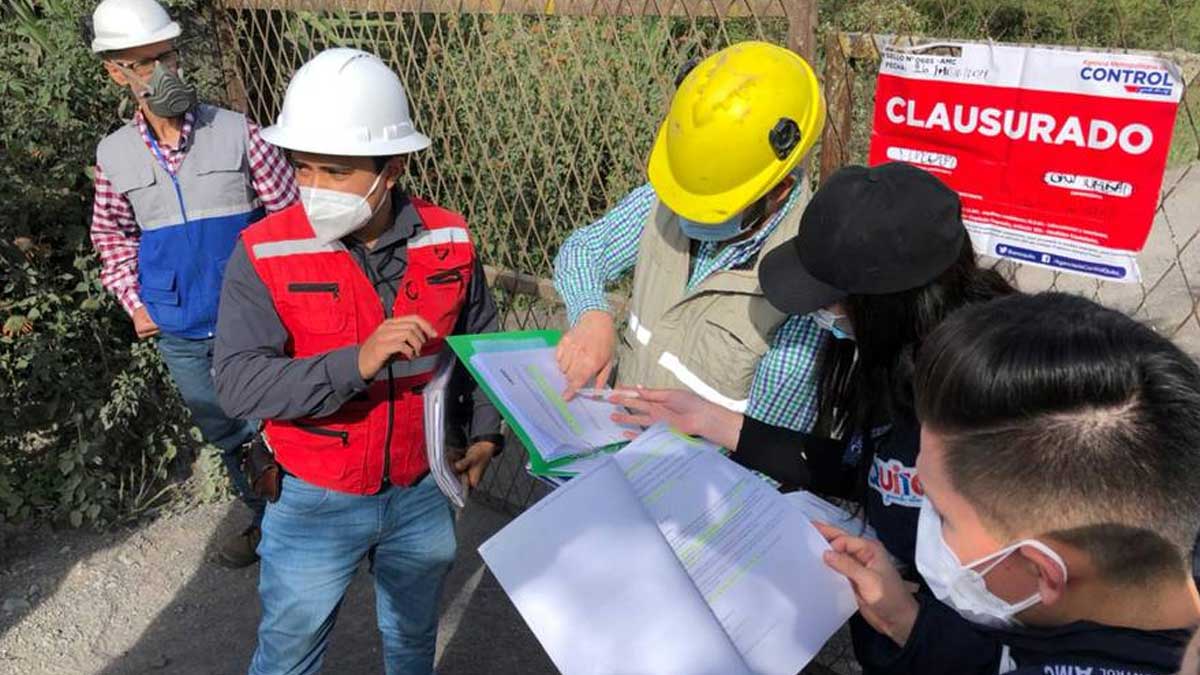 MINA EN TUMBACO, EN EL NORORIENTE DE QUITO, FUE CLAUSURADA TRAS DENUNCIAS DE SUS HABITANTES