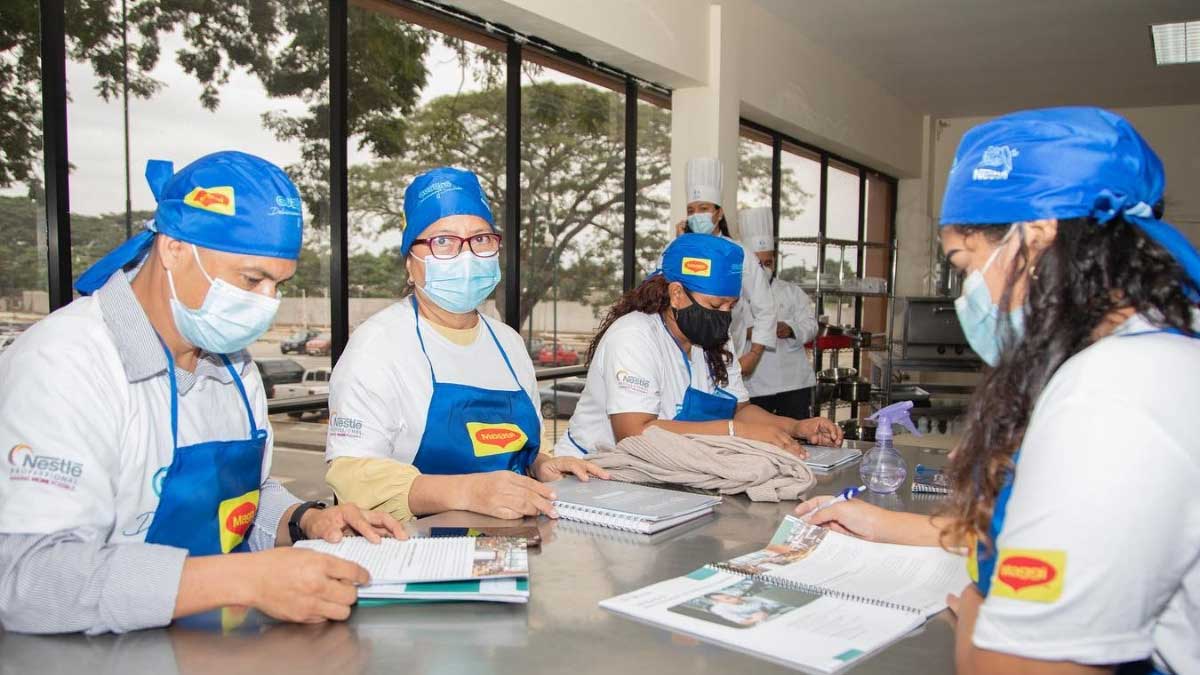 Avanza el programa ‘Maestros de la Cocina’