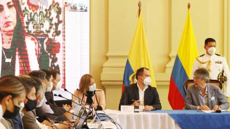 Ecuador y Colombia en encuentro binacional para proteger las plantaciones de banano y plátano