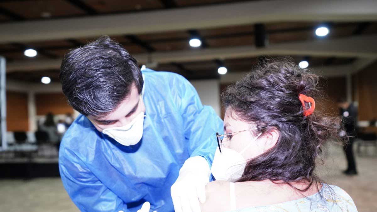 Guayaquil se suma a la vacunación masiva para reactivar al sector turístico