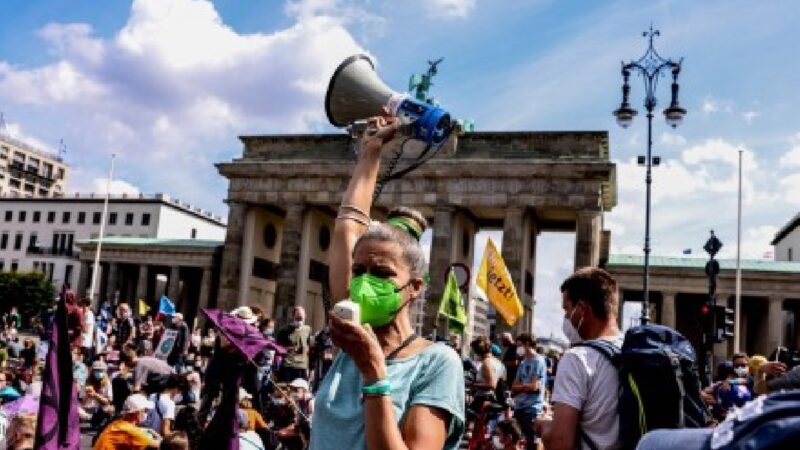 Cientos de manifestantes exigen en Berlín una mayor protección del clima