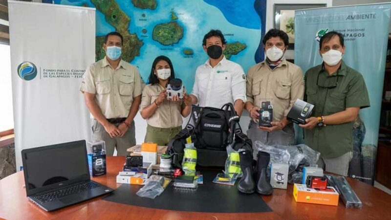 DPNG recibe equipos para monitoreo de algas