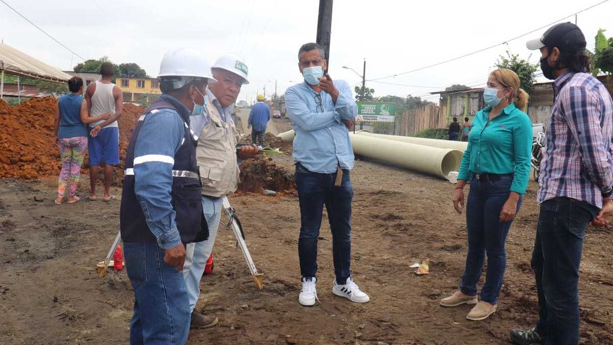 Constatan trabajos de ampliación de vía en parroquia Venus