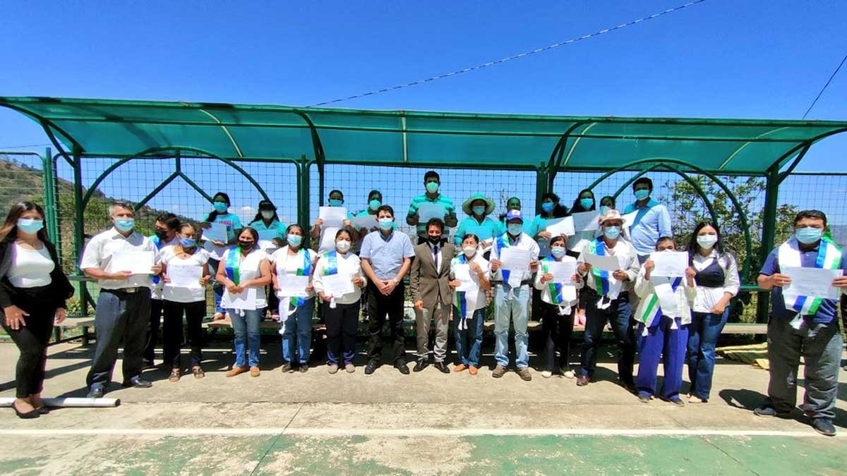 Fundochamba celebra graduación de Comunidad de Aprendizaje de AFC