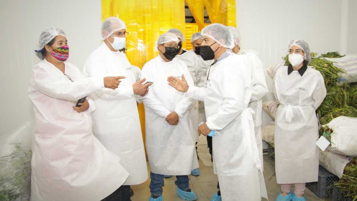 Grupo RIASEM realiza primer encuentro con autoridades para la negociación con productores agrícolas de la provincia de Cotopaxi