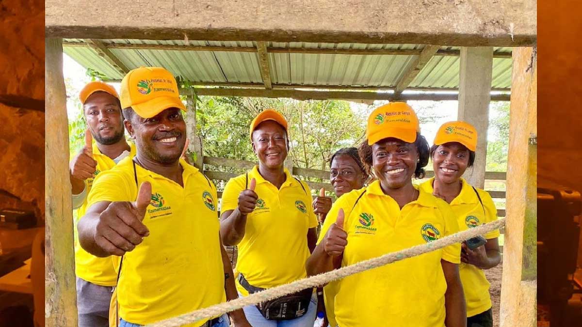 Prefectura realiza capacitaciones a productores