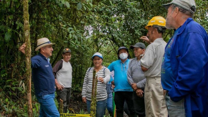Proyectos viales para el Reventador