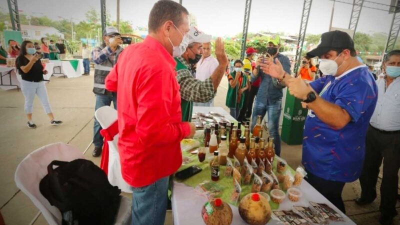 Se realizó la feria Mágico y Diverso para la reactivación de Convento