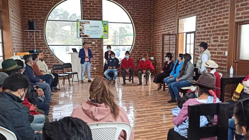 Delegación de Bolivia visita Chimborazo para conocer la producción de quinua orgánica