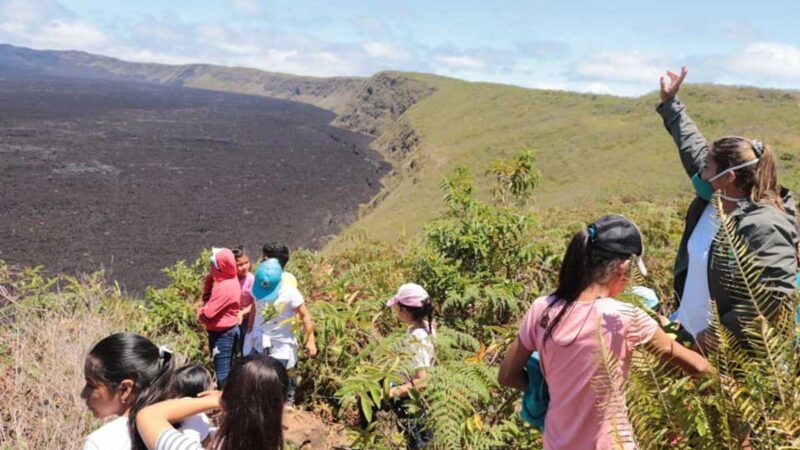 Poliscouts de Isabela aprendieron sobre vulcanología y especies marinas