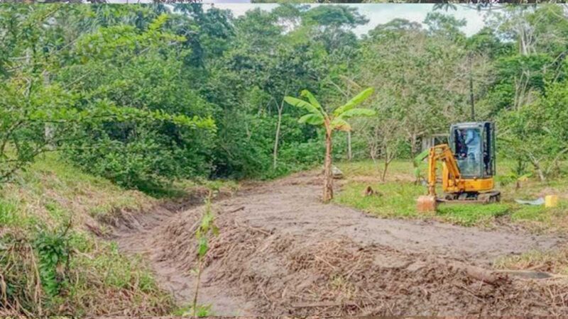 Se construye Sistemas de drenaje y plataformas agrícolas en la parroquia Curaray