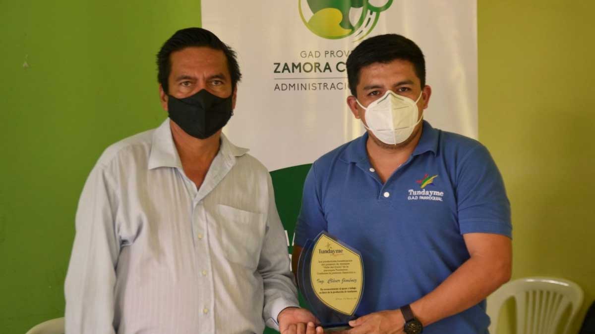 Prefectura drena tierras para ponerlas al servicio agropecuario del Valle del Quimi