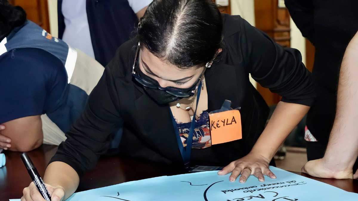 A través de nuestro programa de Educación Ambiental