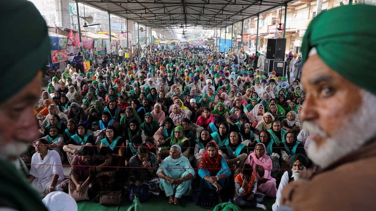 Agricultores reciben una nueva oferta del gobierno