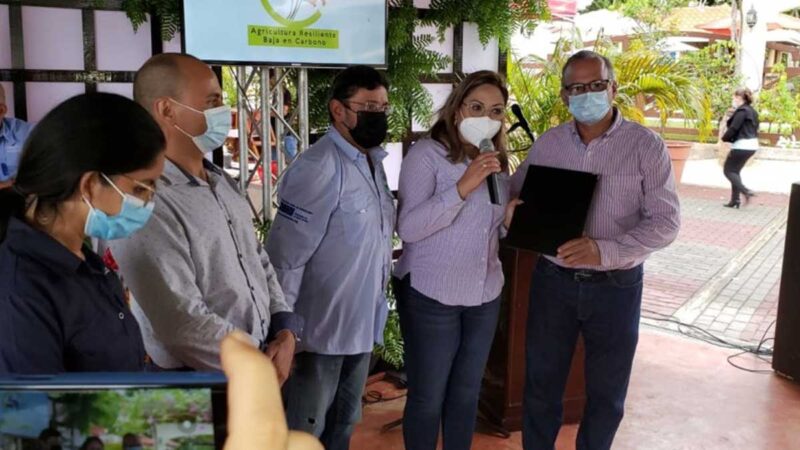 Concluye proyecto de escuelas de campo en Panamá con resultados exitosos