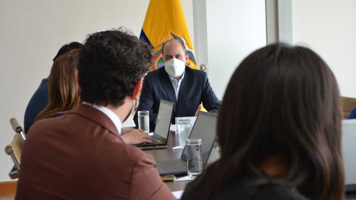 Récord anual en contratos de inversión fue USD 2.158 millones