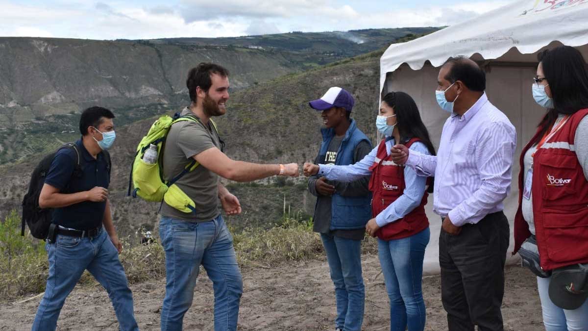 Confederación Italiana visita a agricultores de Cañar y Bolívar