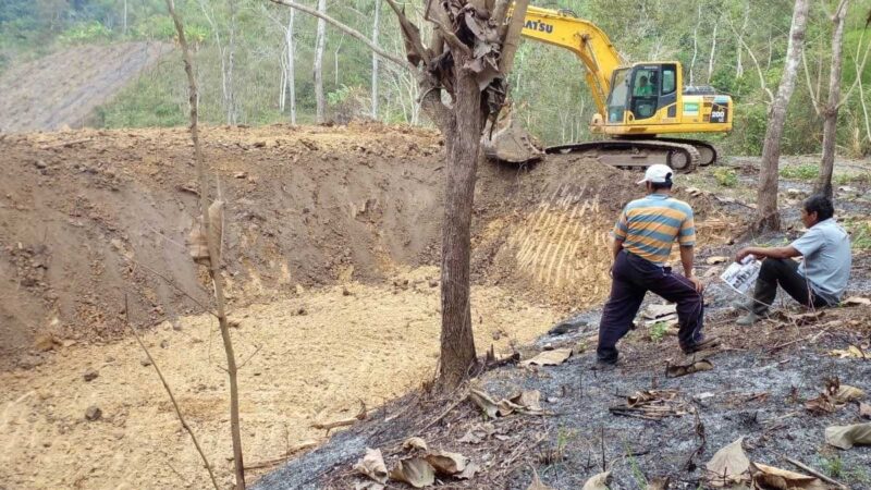Se construye y habilita albarradas para el verano