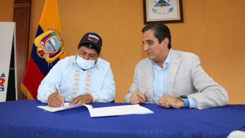 Firma de convenios para mejorar sistemas de riego