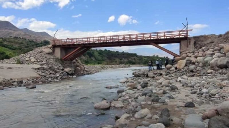 PREFECTURA DEL AZUAY AVANZA CON LOS ESTUDIOS PARA LA CONSTRUCCIÓN DEL PUENTE SOBRE EL RÍO RIRCAY EN SANTA ISABEL
