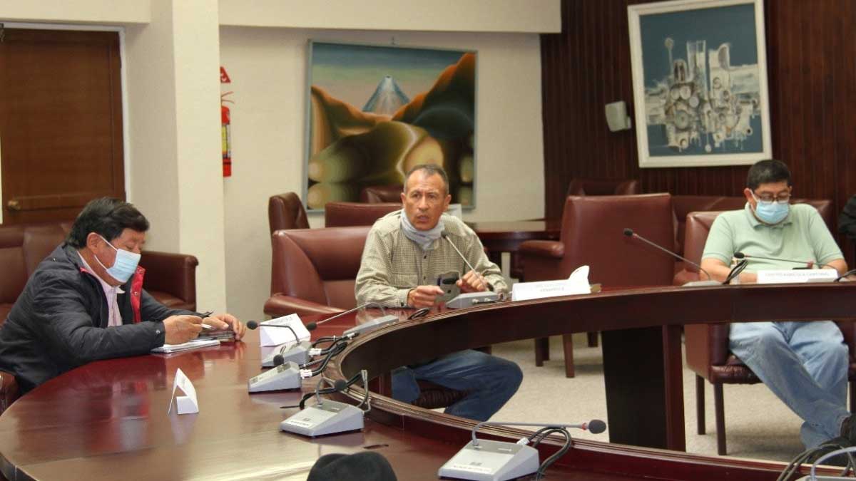 Se analiza proyecto de Ley sobre la leche y sus derivados