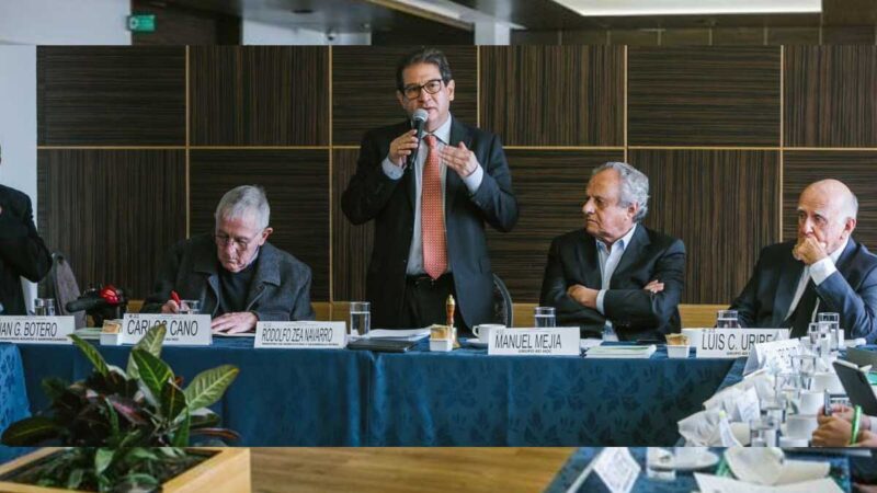 Ministerio de Agricultura consolida estrategia para disminución de importaciones de soya y maíz