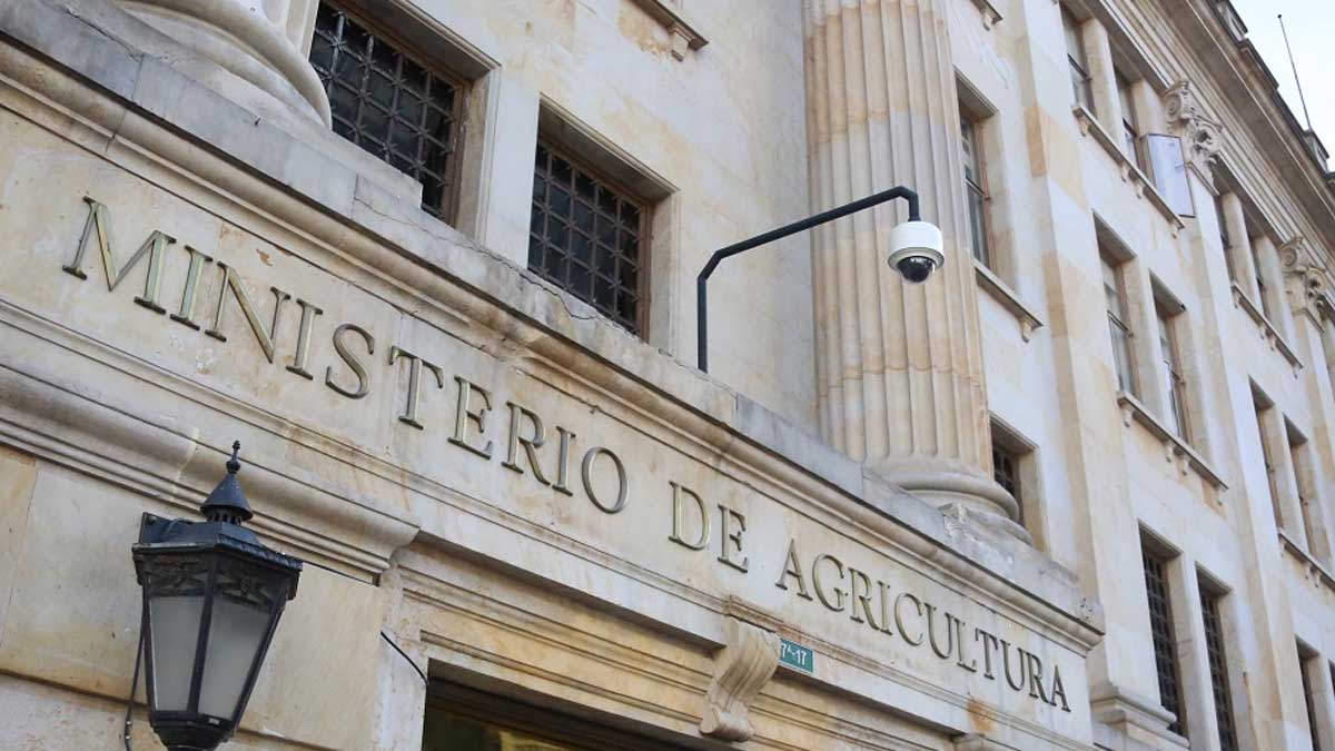 Ministerio de Agricultura denuncia suplantaciones y llamadas fraudulentas donde se ofrecen contratos de suministro en nombre de la Entidad    