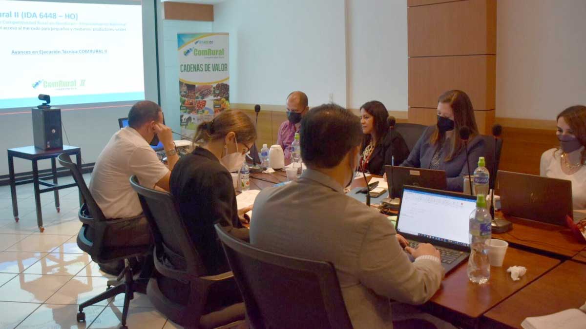 ComRural II iniciativa de desarrollo en el sector agrícola