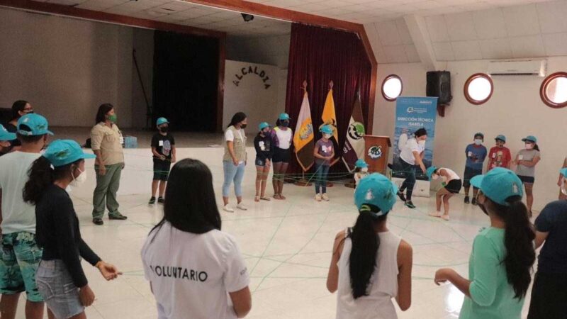 Niños de tres islas empiezan un vacacional enfocado en la conservación