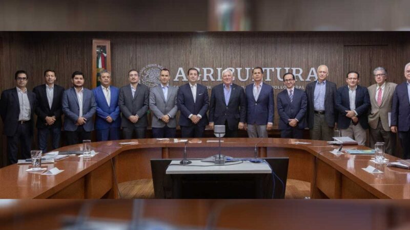 Agricultura y CNA conjuntan acciones para incrementar la productividad y fortalecer abasto