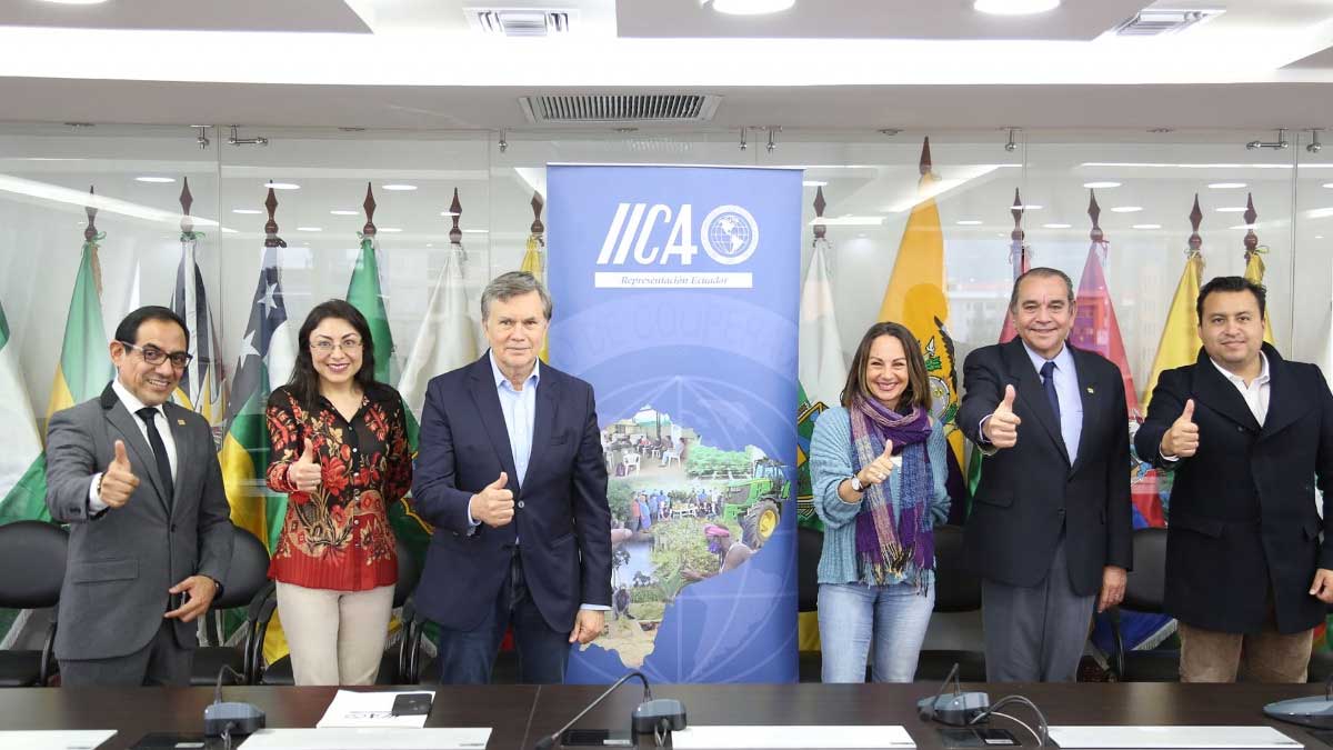 CONGOPE junto a IICA trabajan en proyecto que favorece al sector agrícola