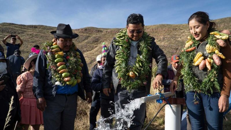 Gobierno implementa infraestructura para dotar de agua a comunidades del departamento de Potosí