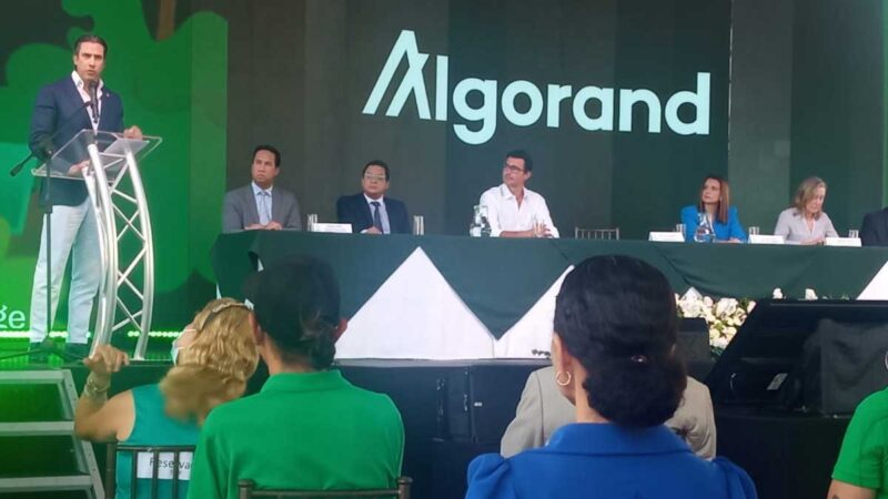 Se siembran variedades de hortalizas y frutas en el Parque Metropolitano de Quito