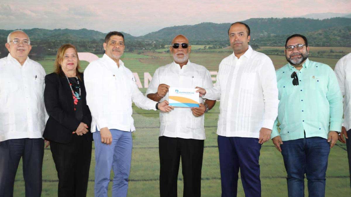 Para garantizar el abastecimiento del arroz Gobierno destina diez mil millones de pesos