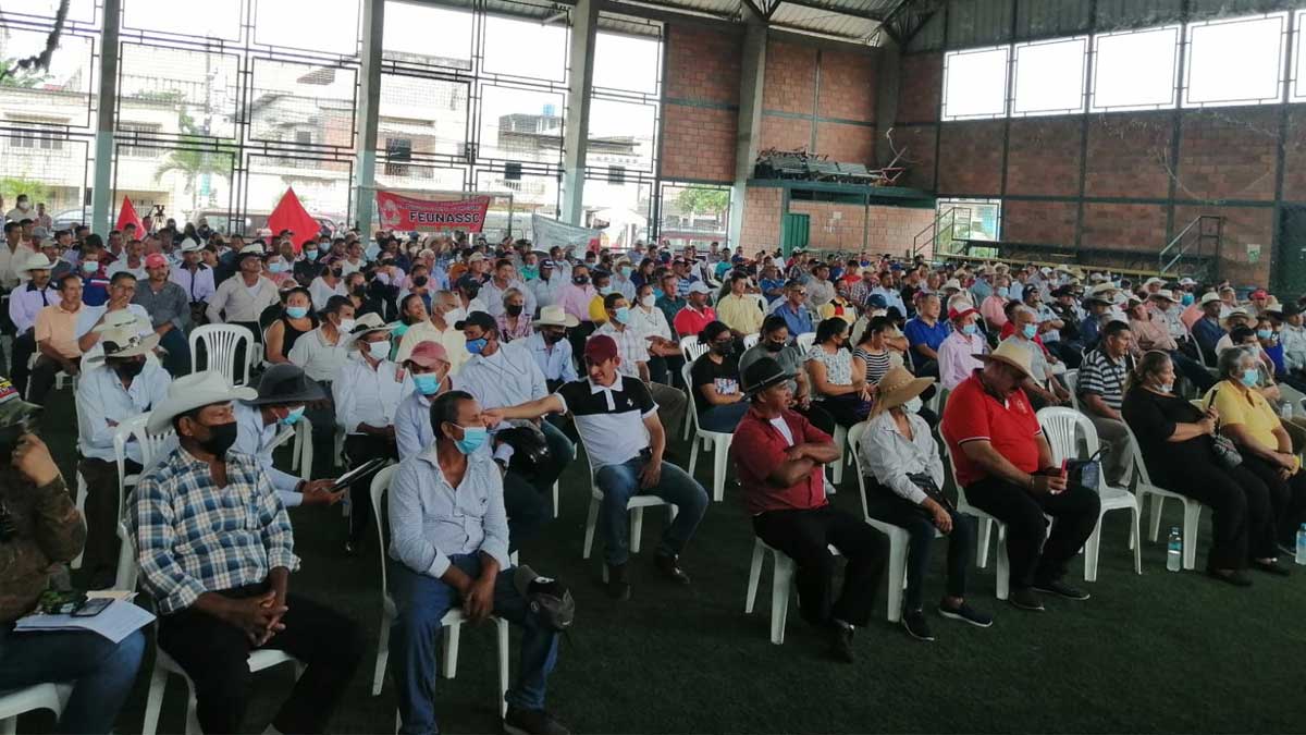 Manifiesto al pais de los pequeños y medianos productores agropecuarios de la provincia del guayas, reunidos en la capital montuvia del ecuador, salitre, el dia sabado 14 de mayo del 2022.