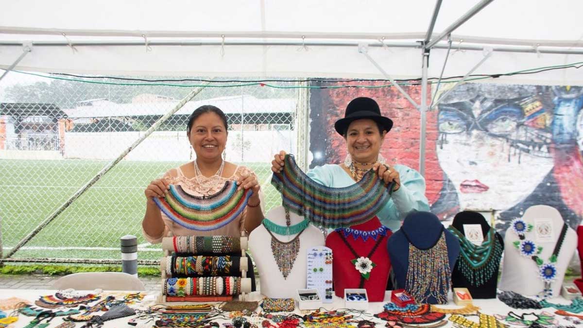Mujeres emprendedoras participaron en feria provincial