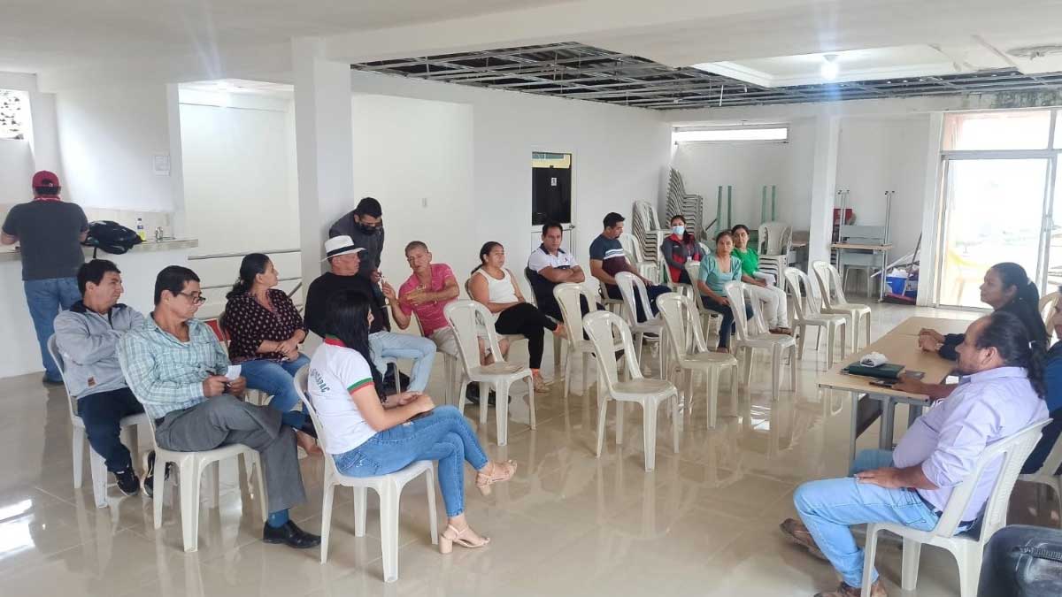 Prefectura controla la presencia de plagas en cultivos